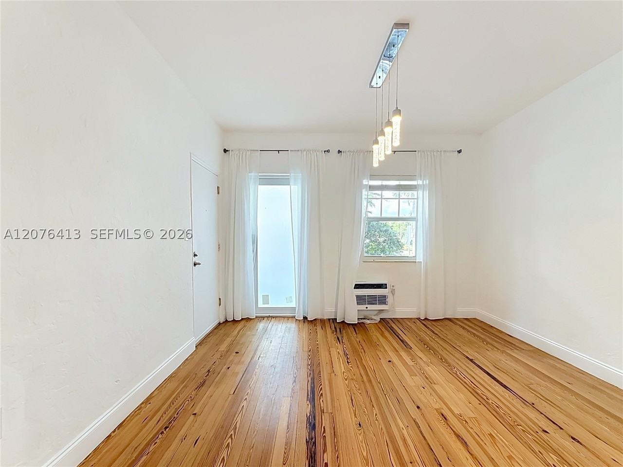 2463 Pine Tree Dr #3 - Photo 5 of 38