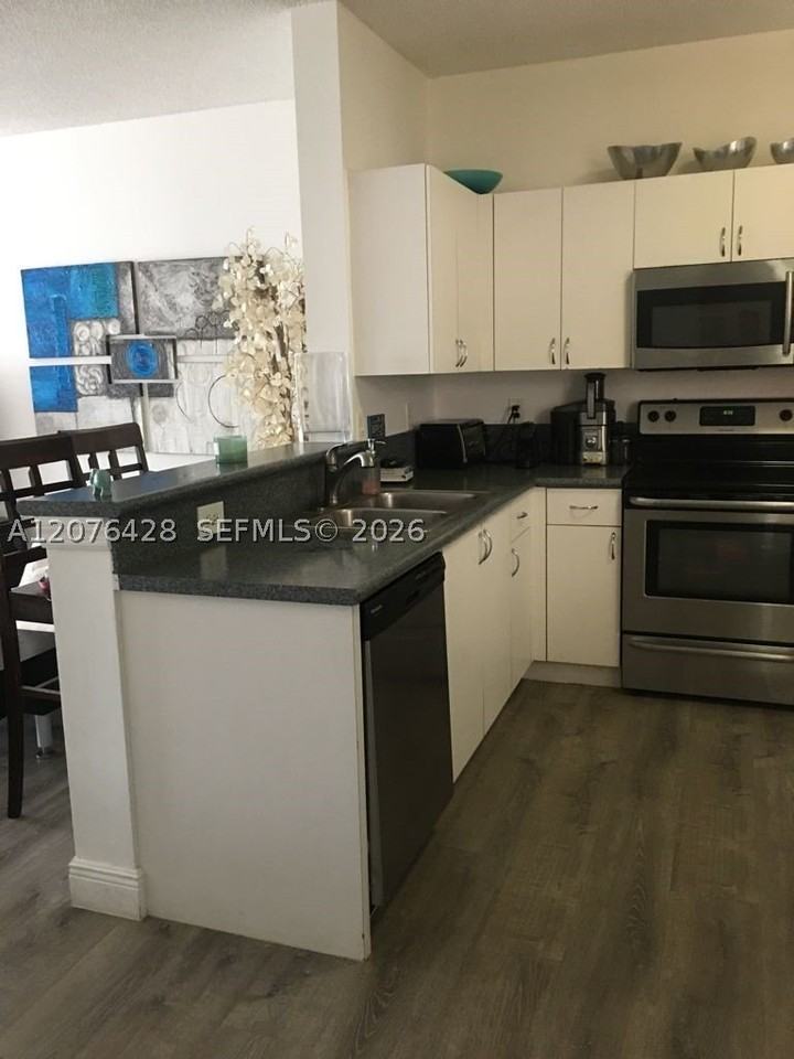 3870 San Simeon Cir #0 - Photo 5 of 19