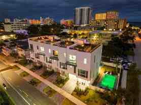 1000 N Riverside Dr - Photo 1 of 1
