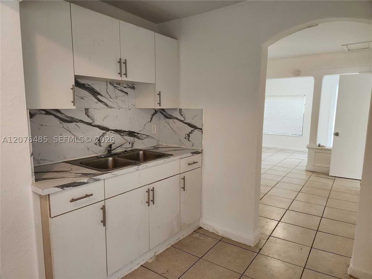 2129 Nw 44th St #2129 - Photo 6 of 7