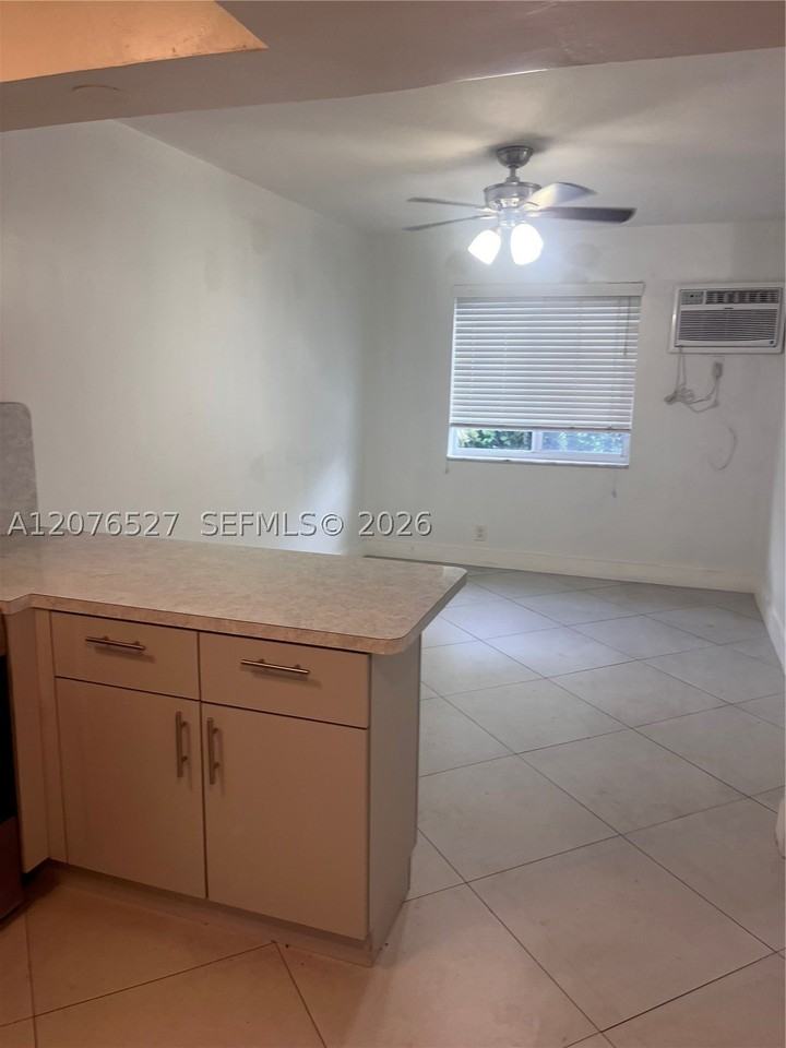 6250 Bird Rd #B7 - Photo 5 of 8