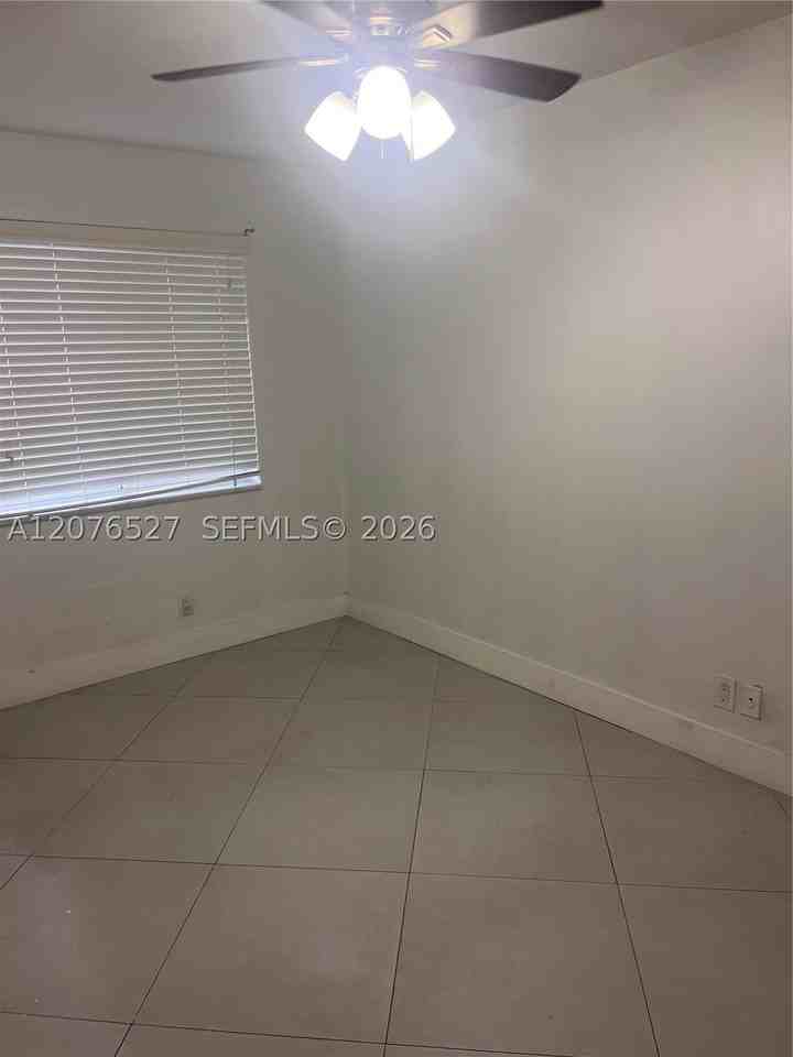 6250 Bird Rd #B7 - Photo 6 of 8