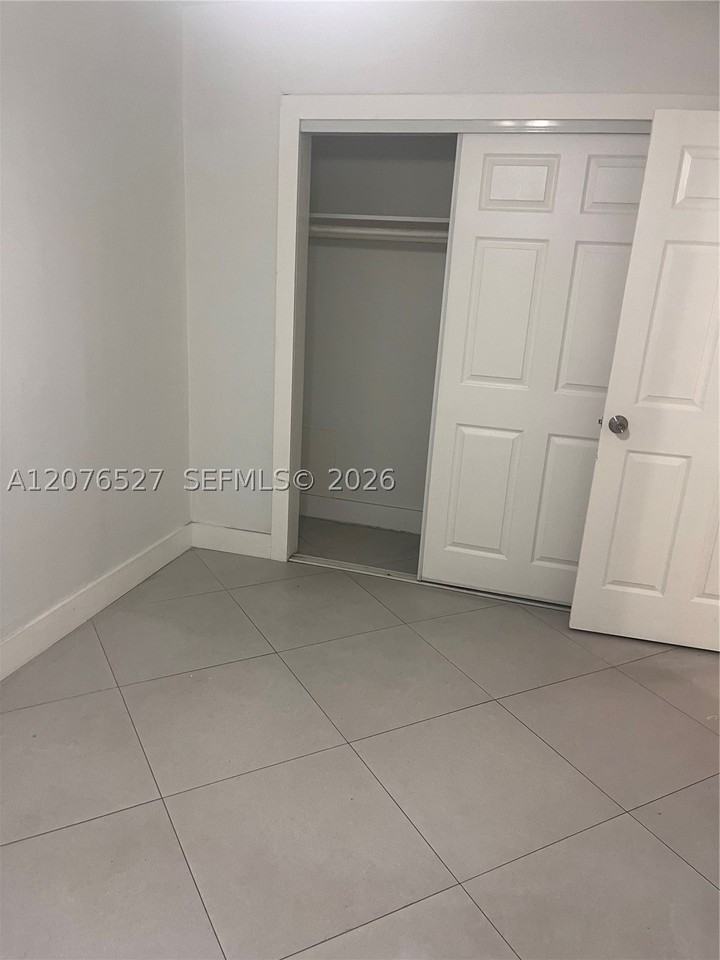 6250 Bird Rd #B7 - Photo 7 of 8