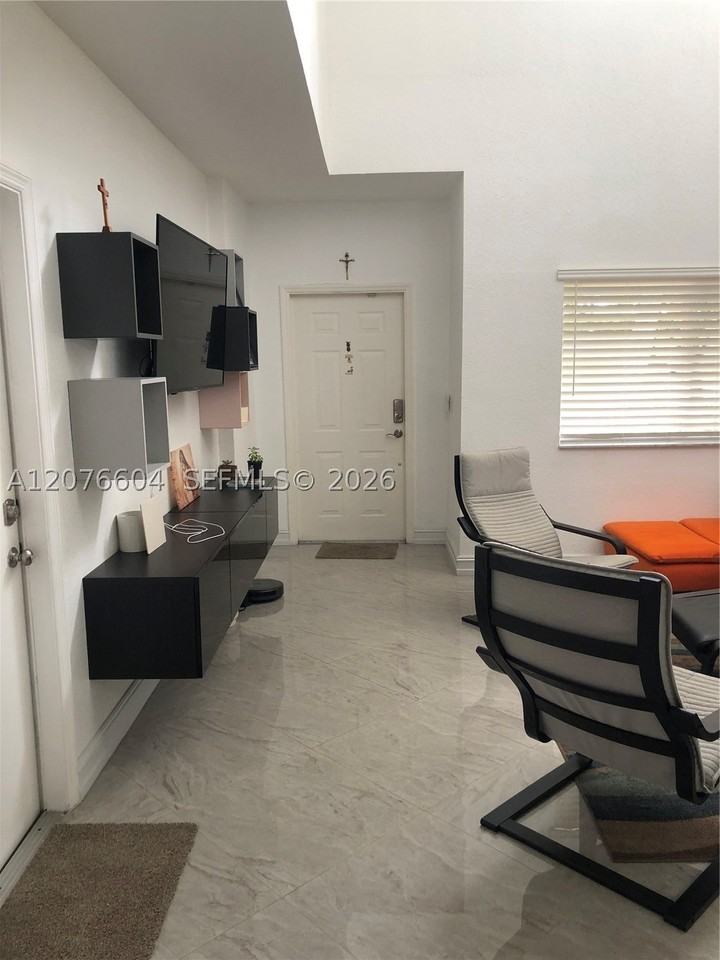 11362 Nw 33rd St #11362 - Photo 4 of 21