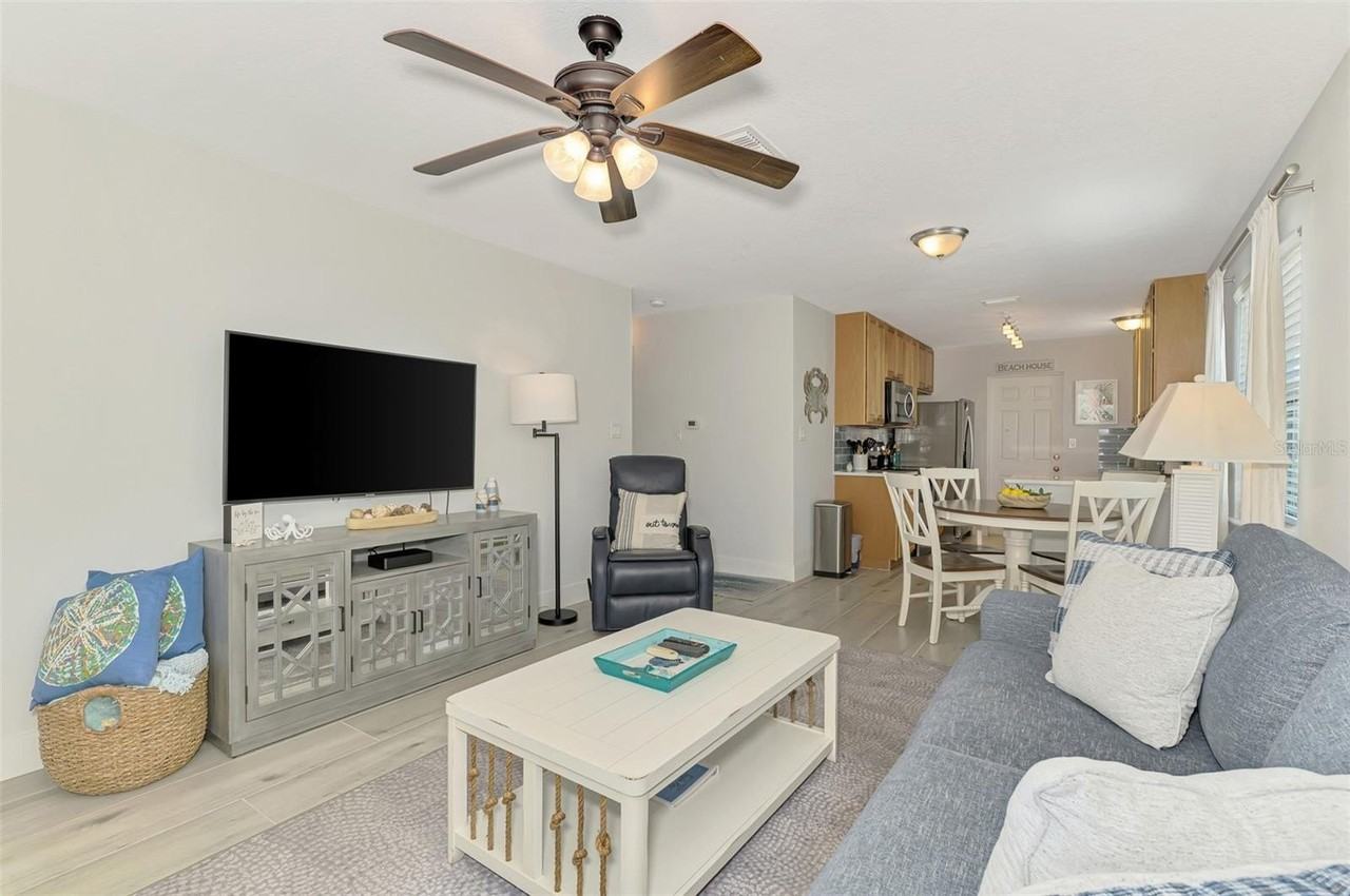 1137 N Moonmist Ct #L7 - Photo 5 of 50