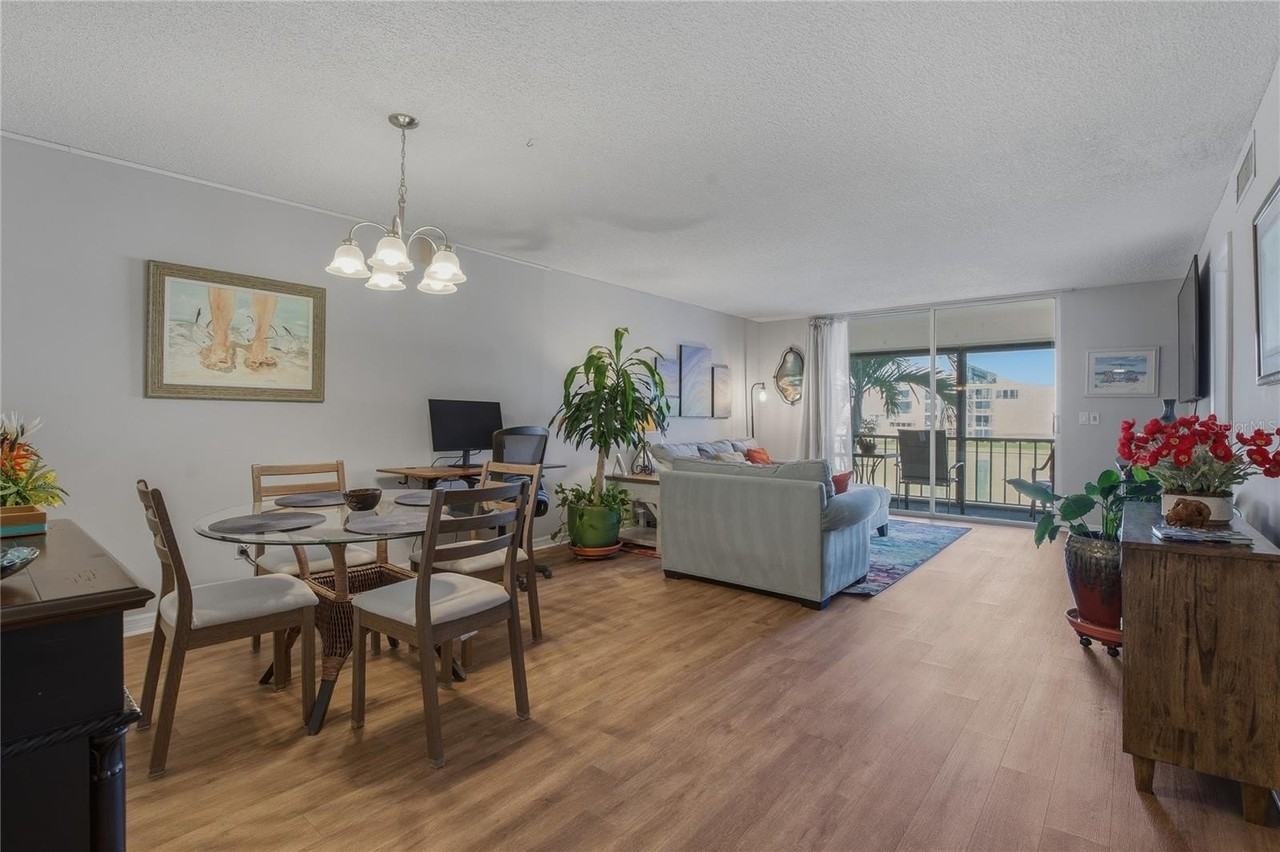 7540 Bay Island Dr S #251 - Photo 4 of 50