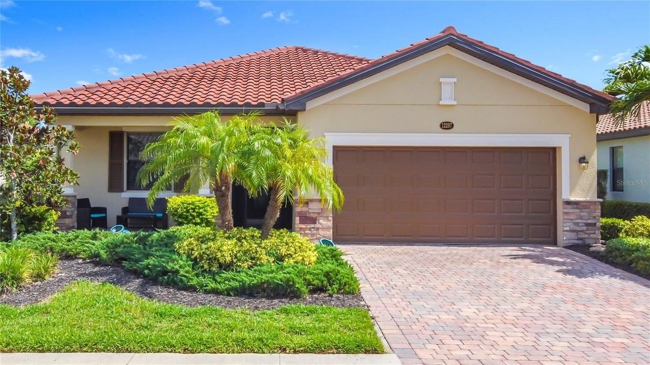 12297 Canavese Ln - Photo 2 of 47