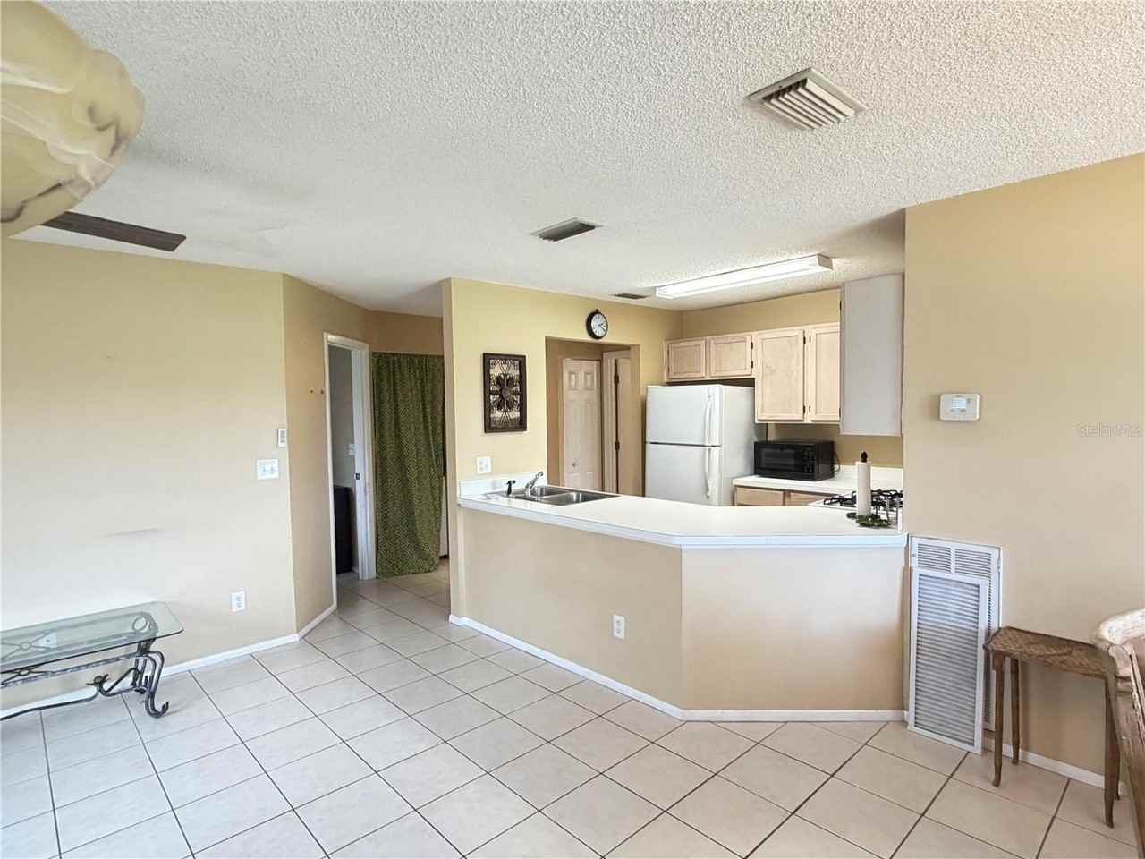 8402 Waterview Way - Photo 3 of 15
