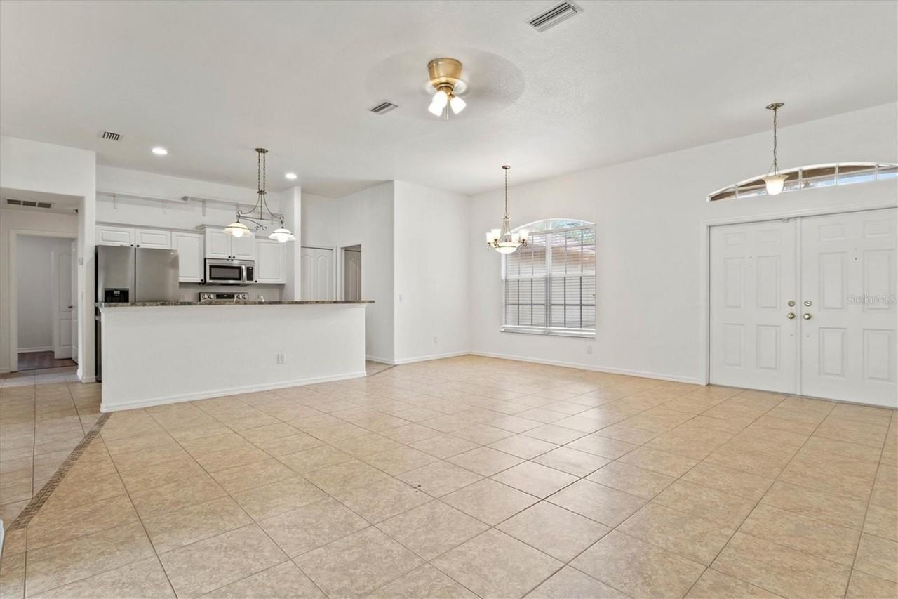 5047 Adina Cir - Photo 5 of 50