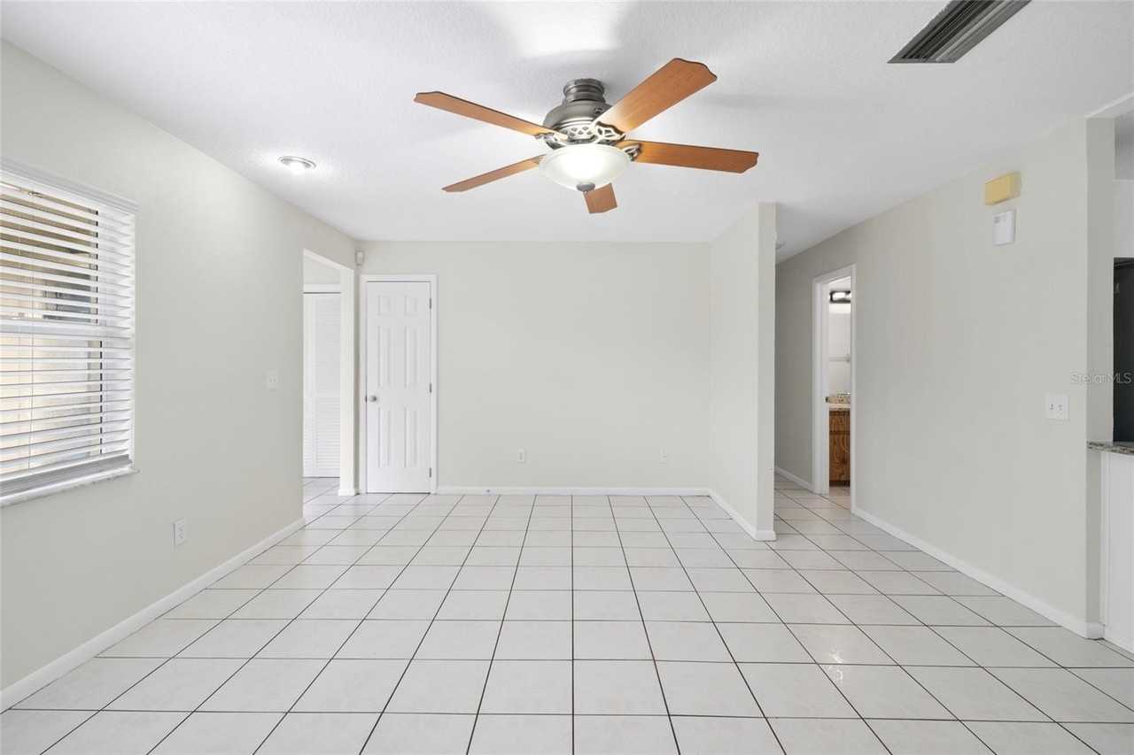 17951 Dangler Rd - Photo 5 of 34