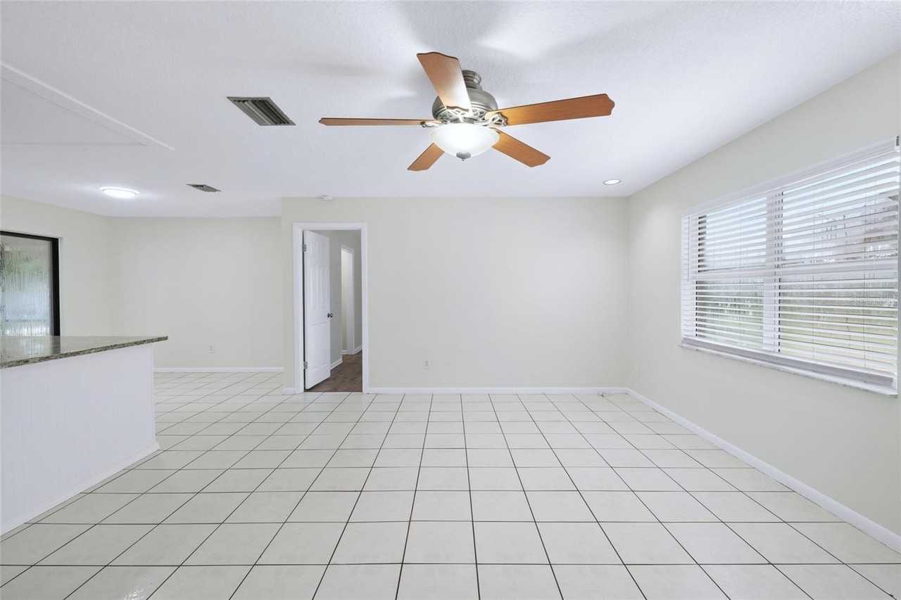 17951 Dangler Rd - Photo 6 of 34