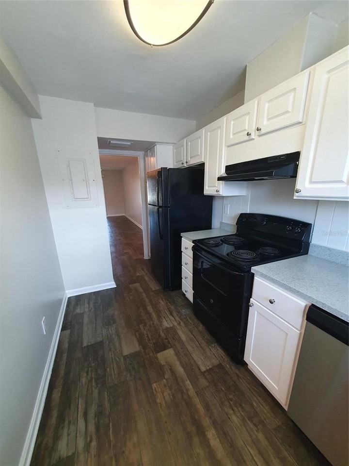 1907 Orange Boulevard Way - Photo 2 of 10