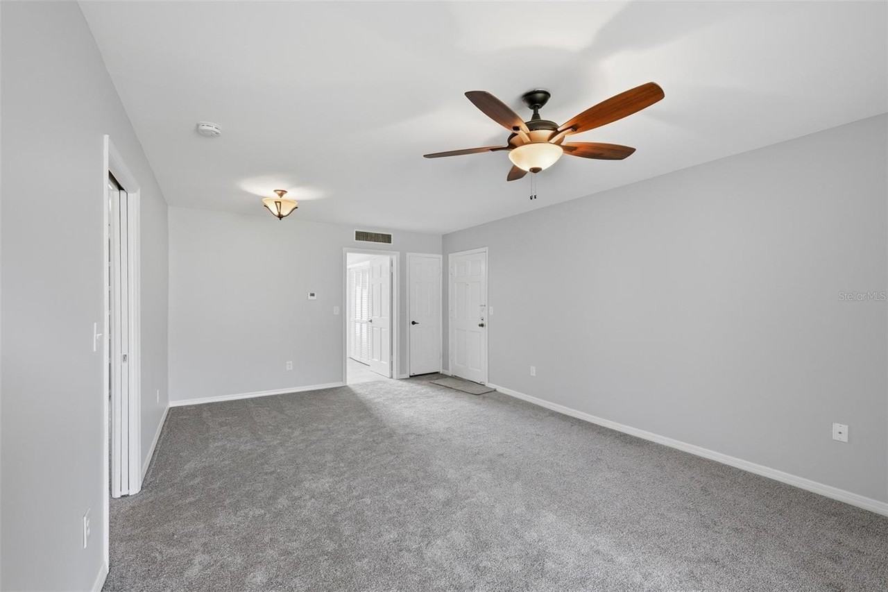 10342 Carrollwood Ln #168 - Photo 5 of 39