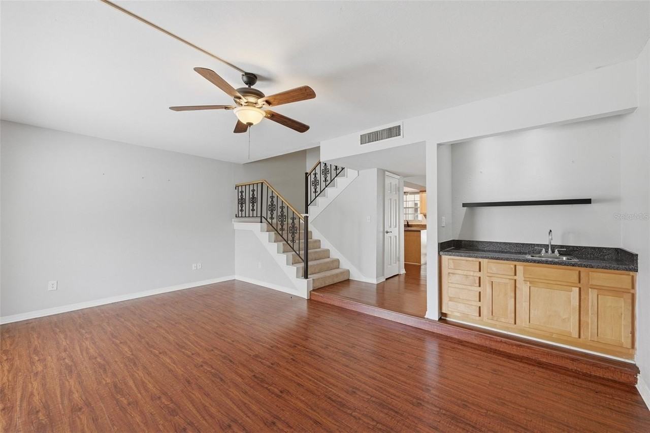 10315 Carrollwood Ln #14 - Photo 3 of 39