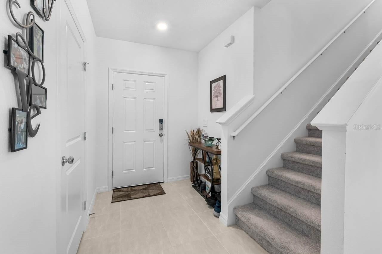 13524 Camelot Ct - Photo 6 of 41
