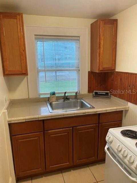 848 3rd St N #1-2 - Photo 5 of 6