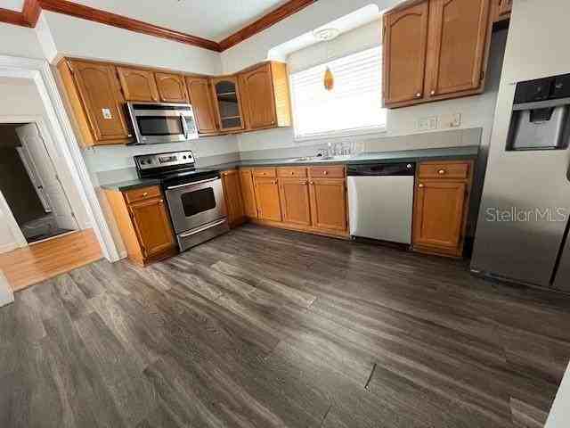 2506 W Union St - Photo 3 of 14
