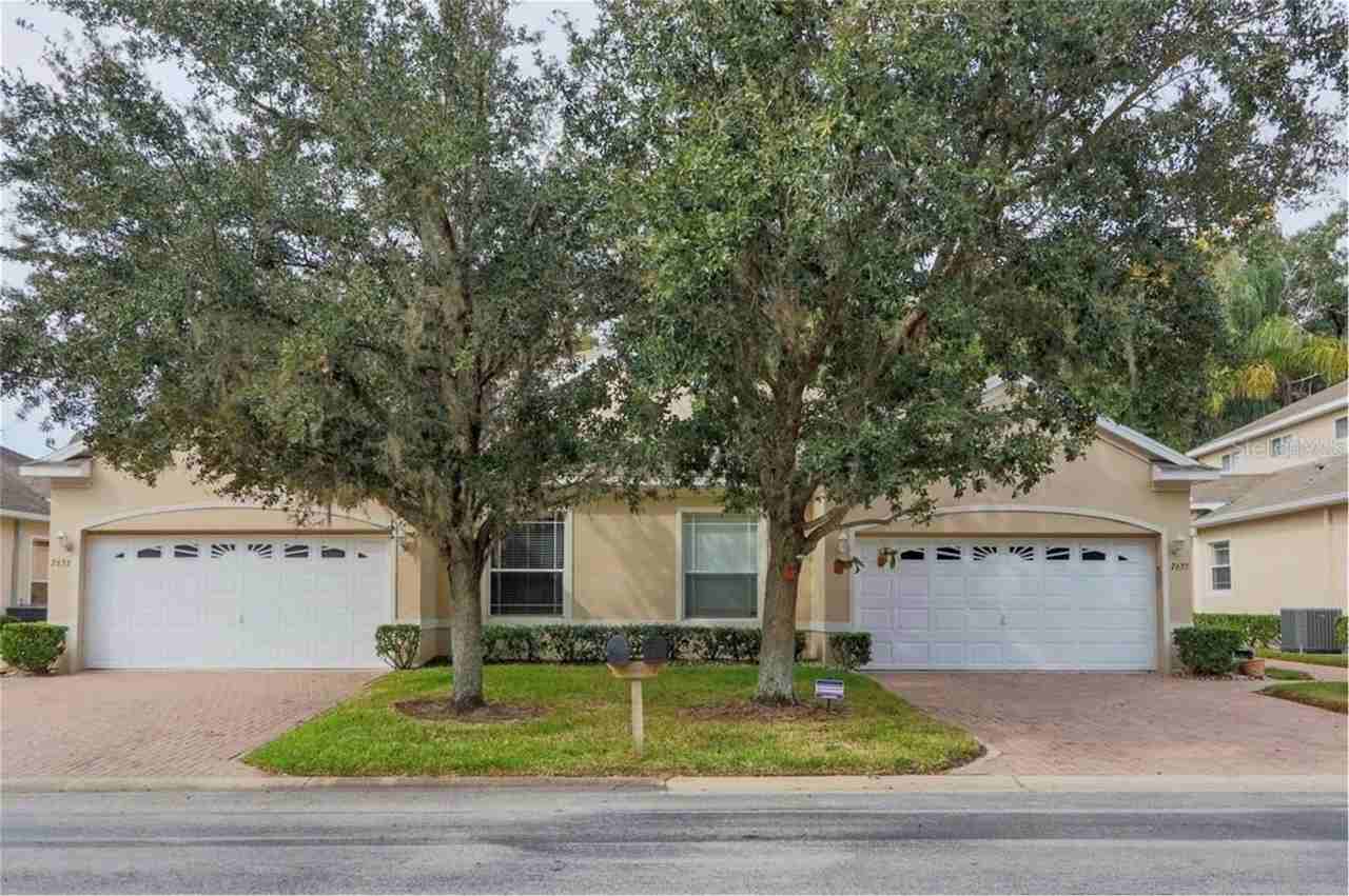 7633 Wimpole Dr - Photo 3 of 15