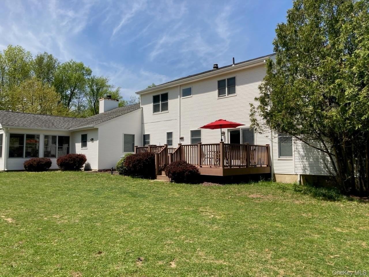 39 Blooms Corners Rd - Photo 2 of 17