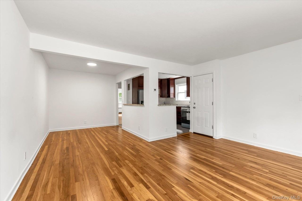 4217 Marathon Pkwy #1 - Photo 4 of 19