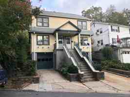featured image of 48 Gordon Ave