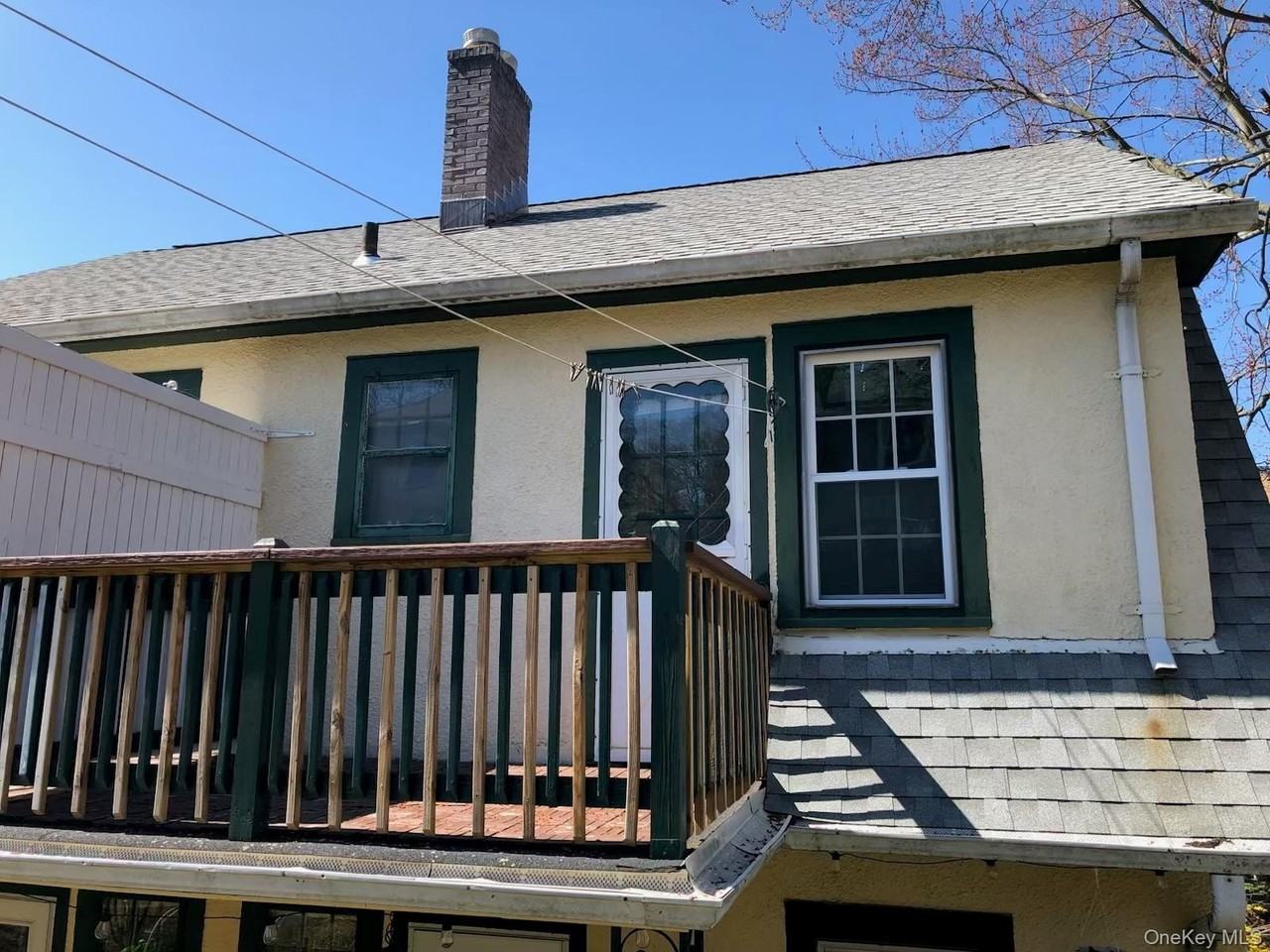 48 Gordon Ave - Photo 2 of 30