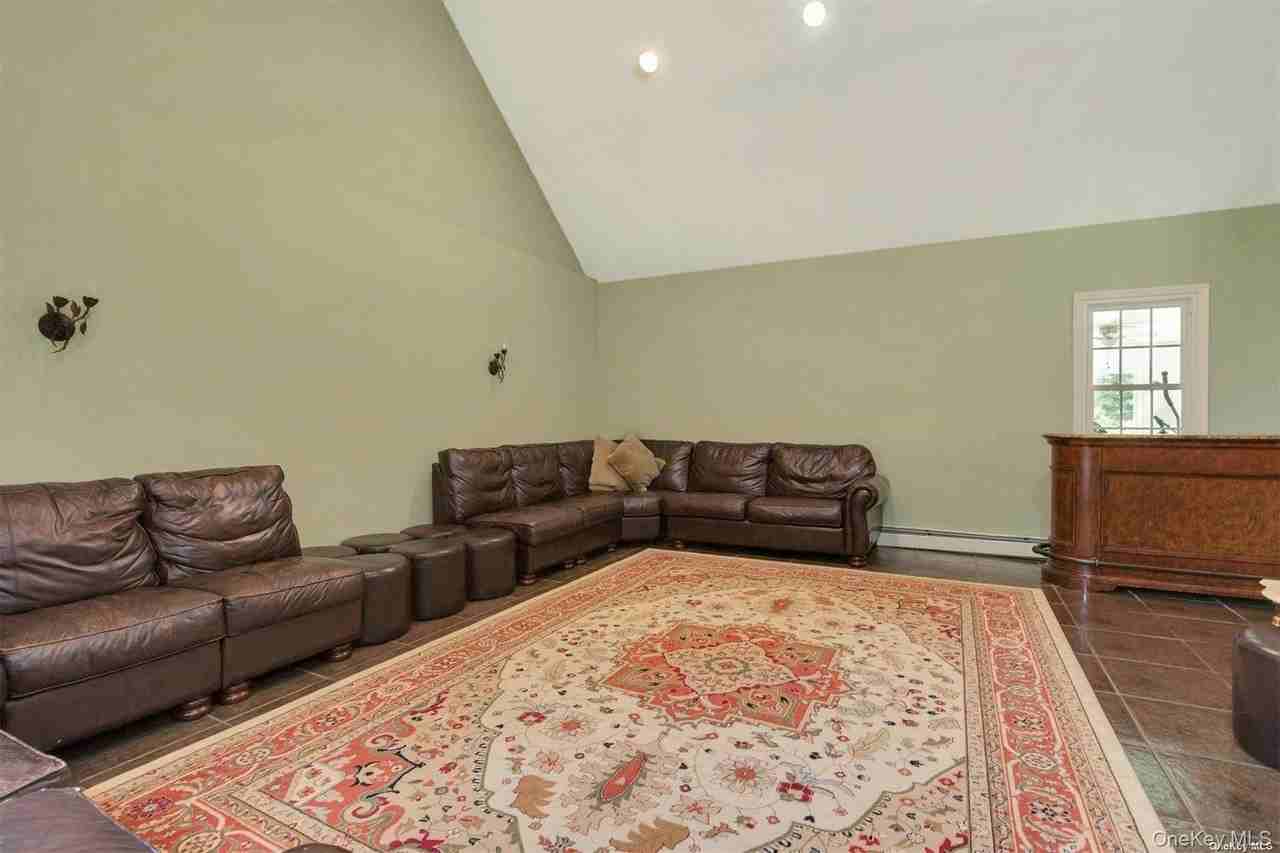 18 Addison Ln - Photo 6 of 36