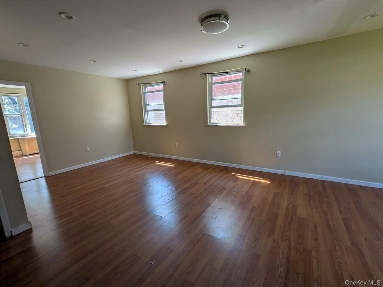 20607 Hillside Ave #2FL - Photo 2 of 10