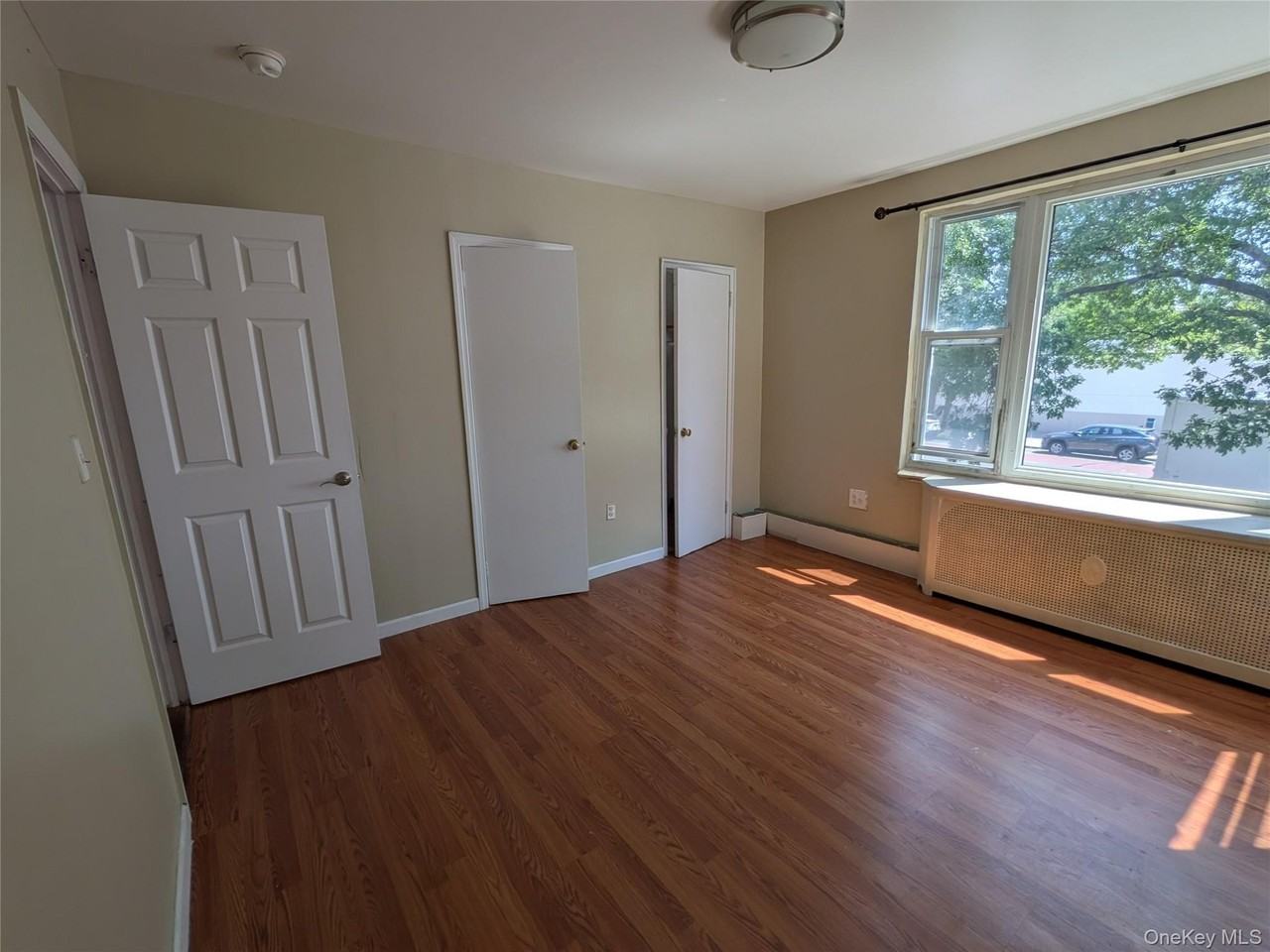 20607 Hillside Ave #2FL - Photo 6 of 10