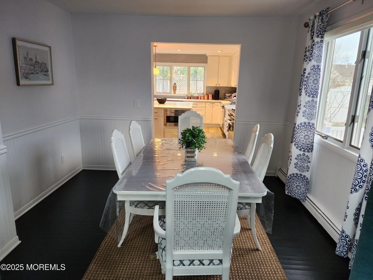 416 Blodgett Ave - Photo 6 of 33