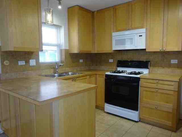 6630 N Harlem Ave #1E - Photo 2 of 10