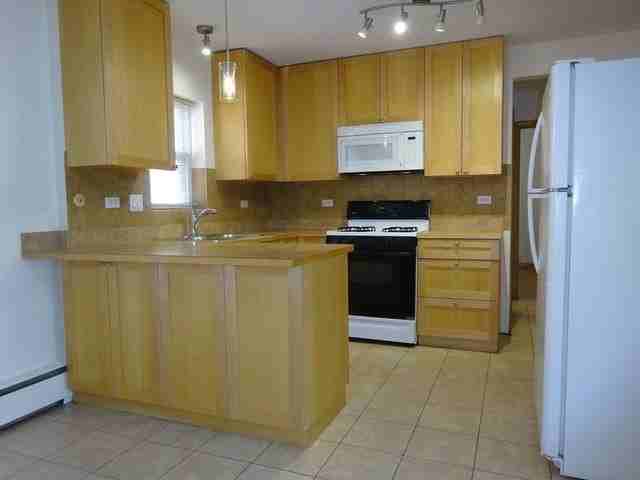 6630 N Harlem Ave #1E - Photo 5 of 10