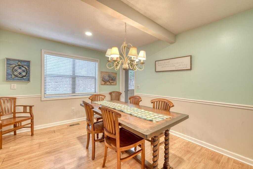 196 Rothgeb Ridge Rd - Photo 4 of 35