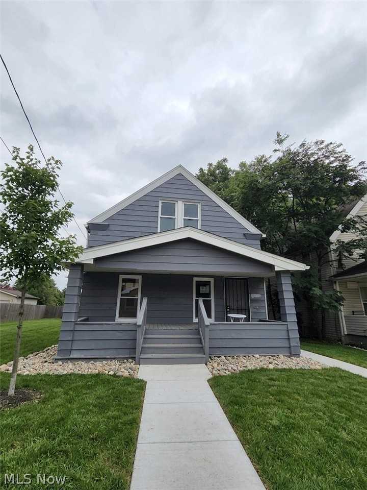 3454 E 73rd St - Photo 2 of 27