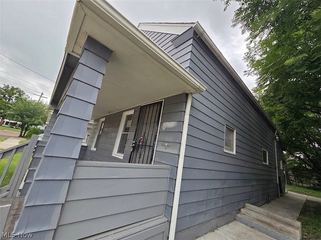3454 E 73rd St - Photo 3 of 27