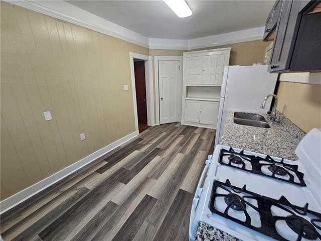 5324 Prytania St - Photo 7 of 9