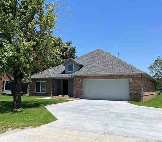 1217 N 147th East Ave - Photo 2 of 25