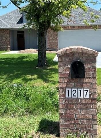 1217 N 147th East Ave - Photo 3 of 25