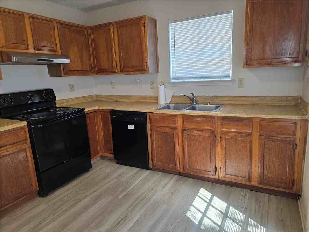9984 Lone Eagle Dr - Photo 5 of 19