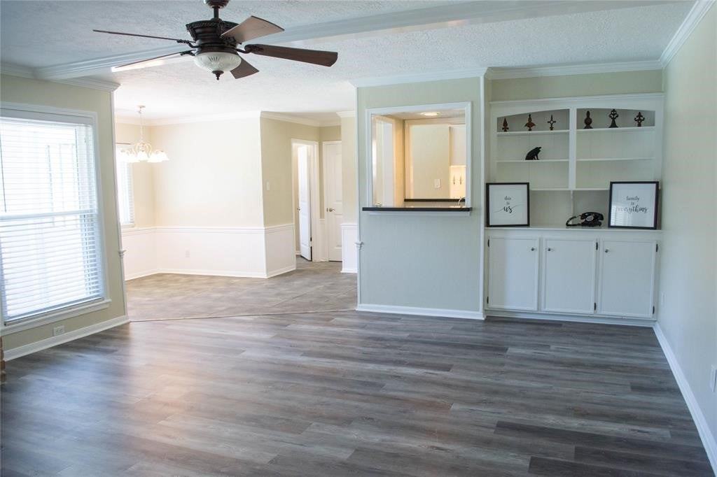 18119 Shadow Valley Dr - Photo 6 of 24