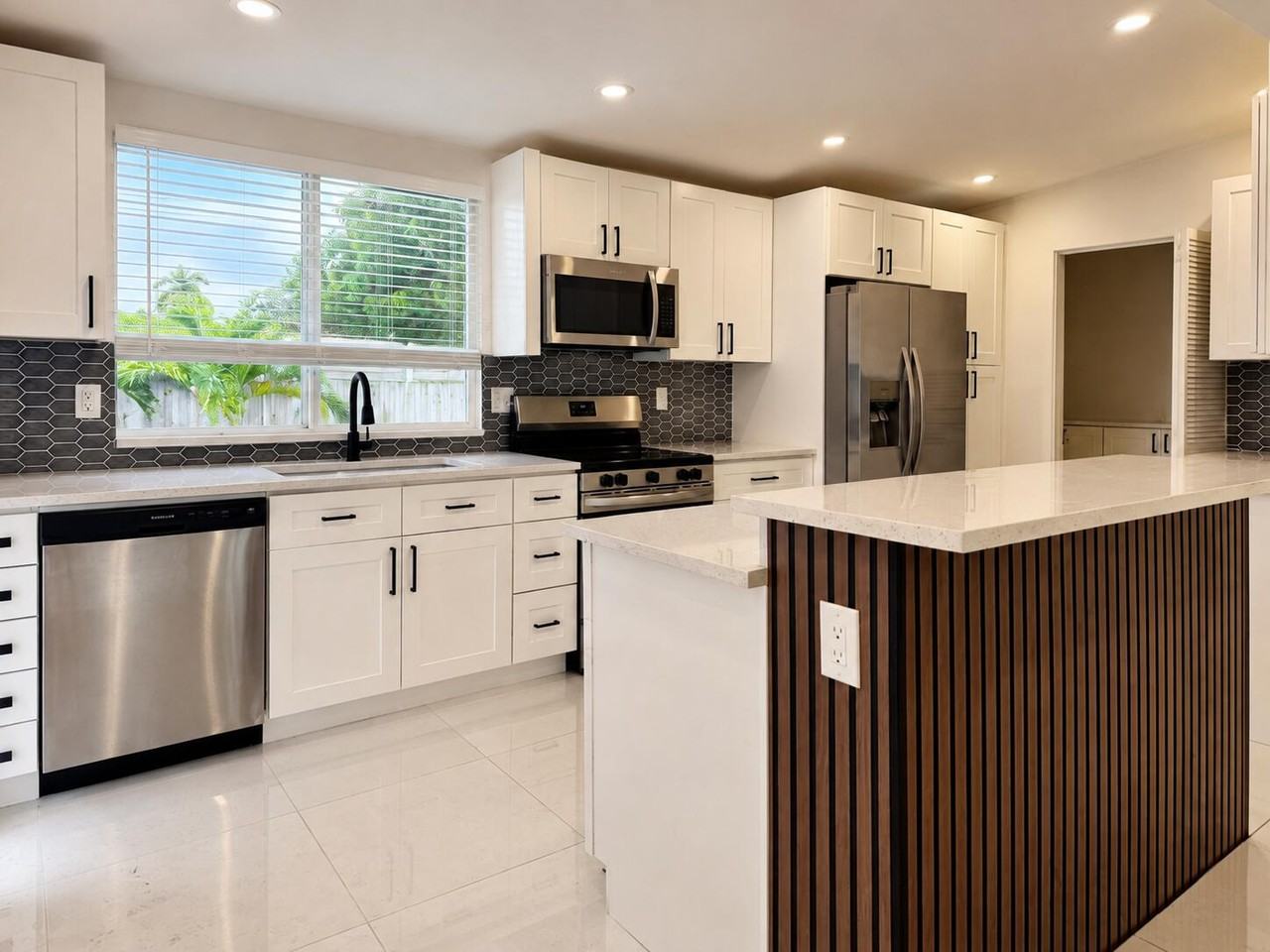 345 Pinehurst Rd - Photo 5 of 18