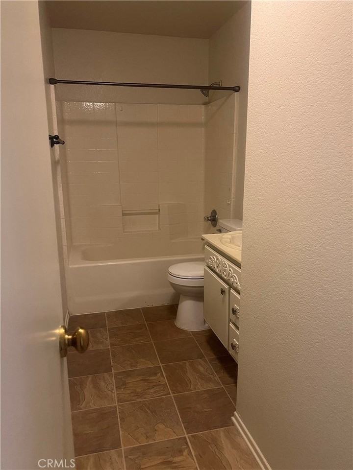 43516 32nd St E - Photo 5 of 10