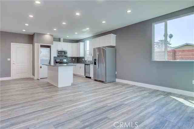 3626 Cimarron St - Photo 7 of 25