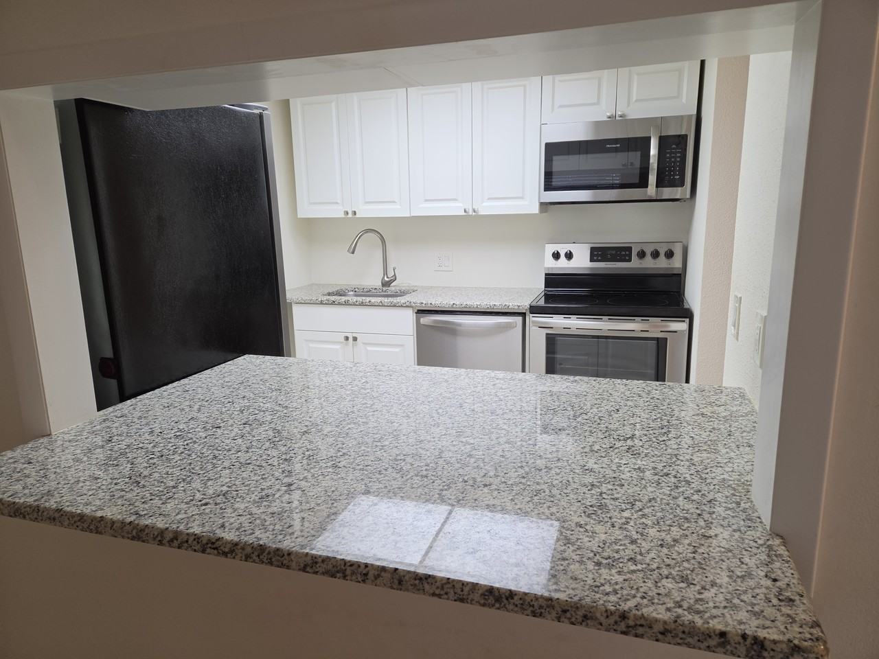 6006 1st Avenue South - 1Unit 16 #1 - Photo 2 of 10