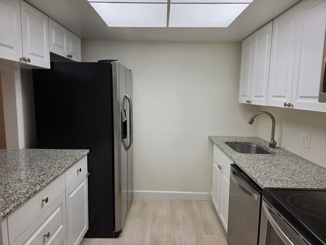 6006 1st Avenue South - 1Unit 16 #1 - Photo 3 of 10
