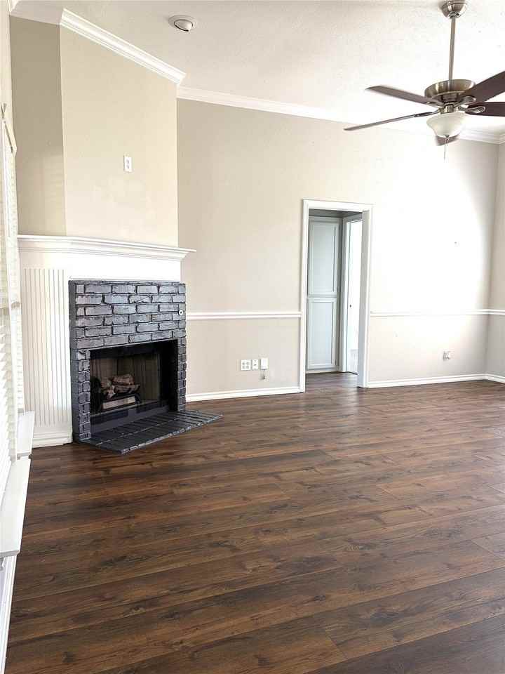1310 Mcanear Ct - Photo 3 of 21