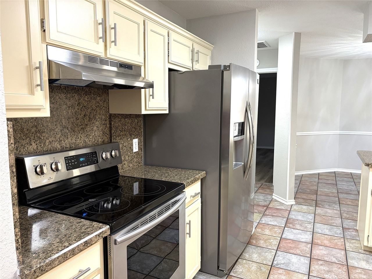 1310 Mcanear Ct - Photo 6 of 21