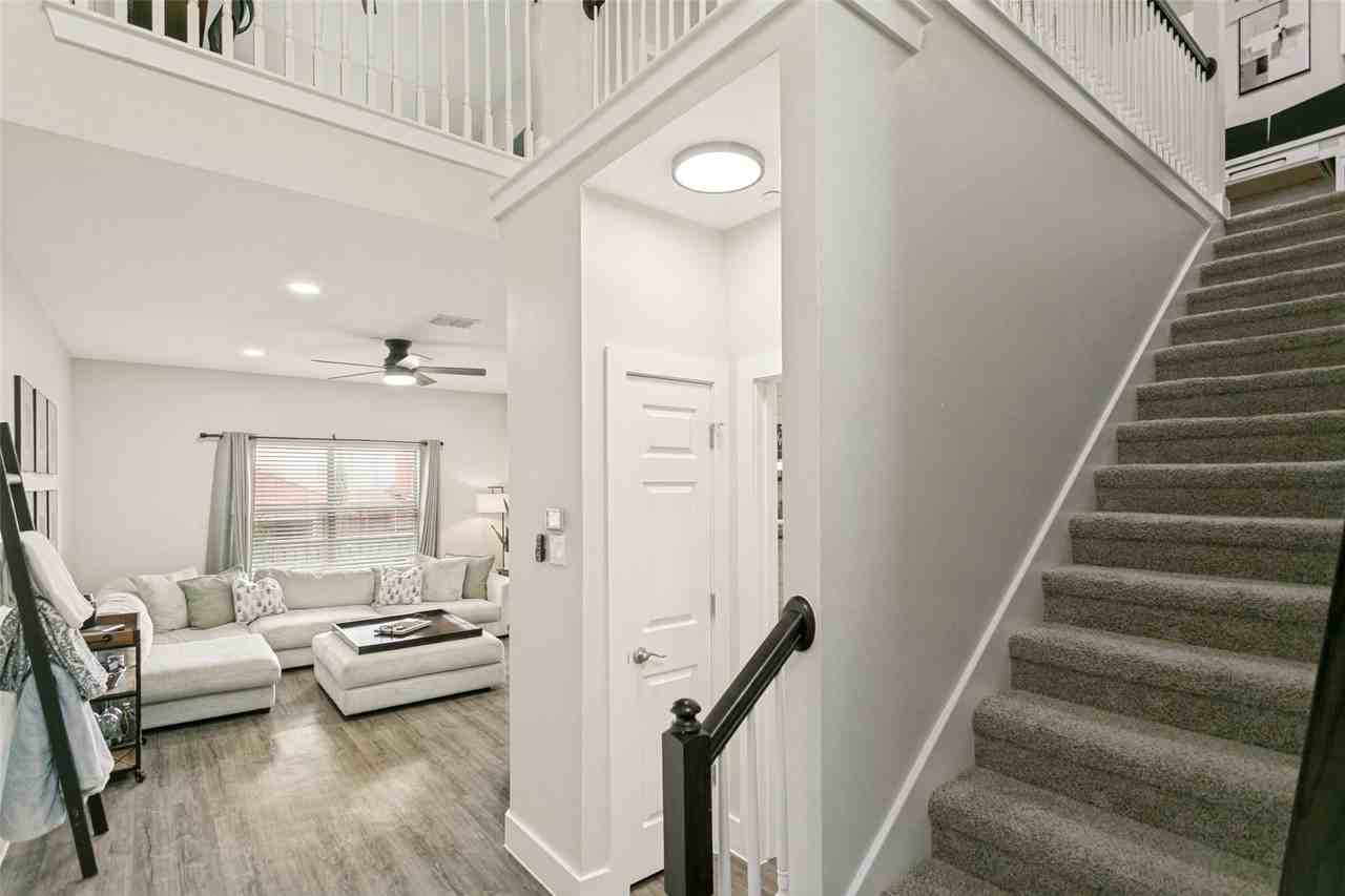 4603 Penelope Ln - Photo 5 of 25