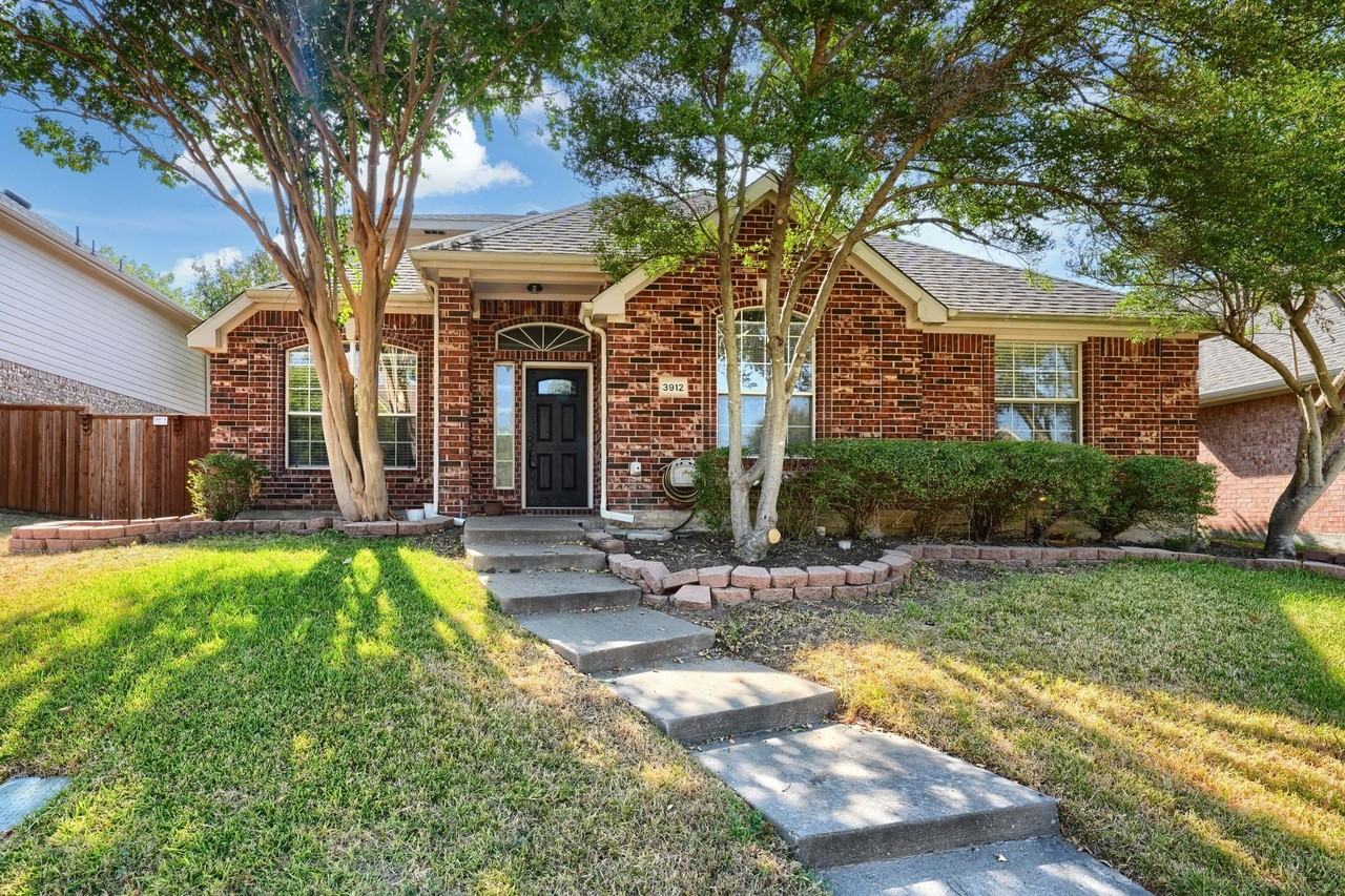 3912 Releigh Ct - Photo 2 of 30