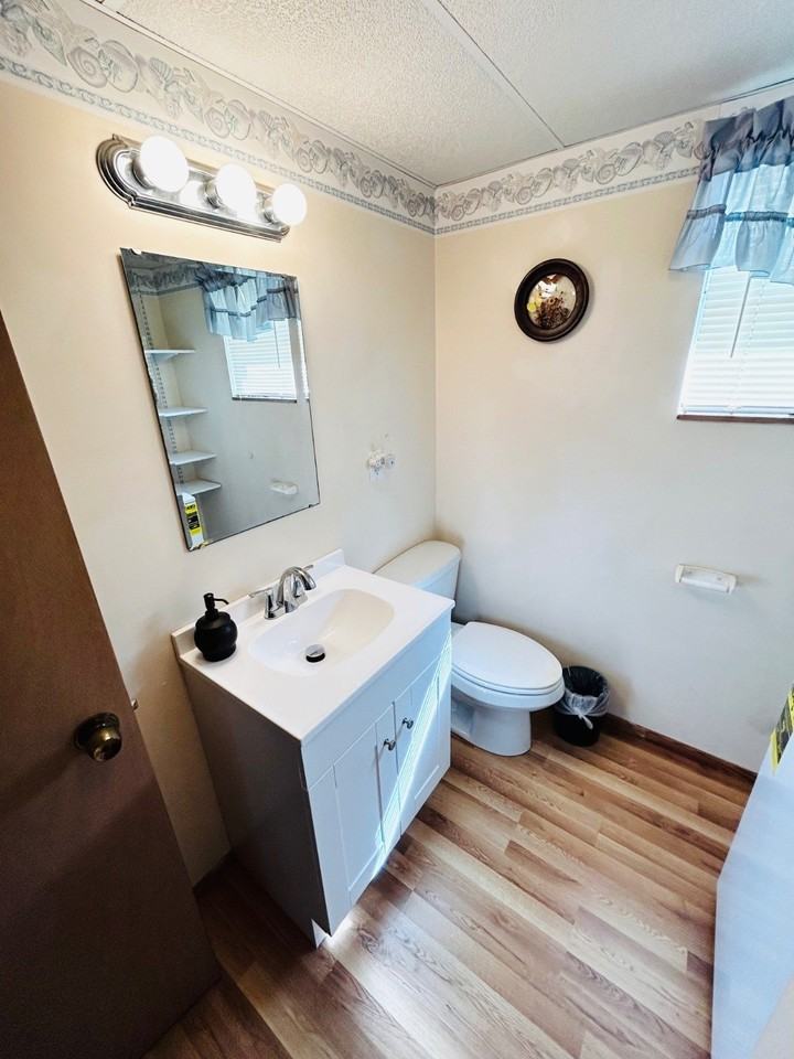1812 Pennsylvania Ave - Photo 3 of 16